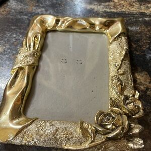 Elegant Gold Floral Picture Frame